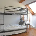 Family Retreat, Forested Anhee