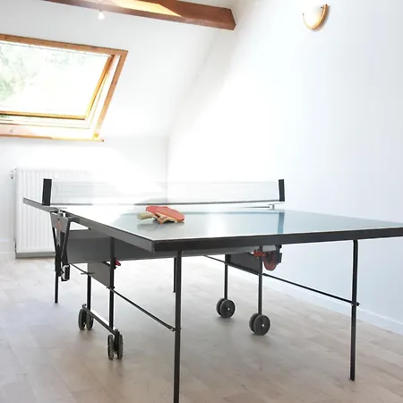 Family Retreat, Forested Anhee Denee