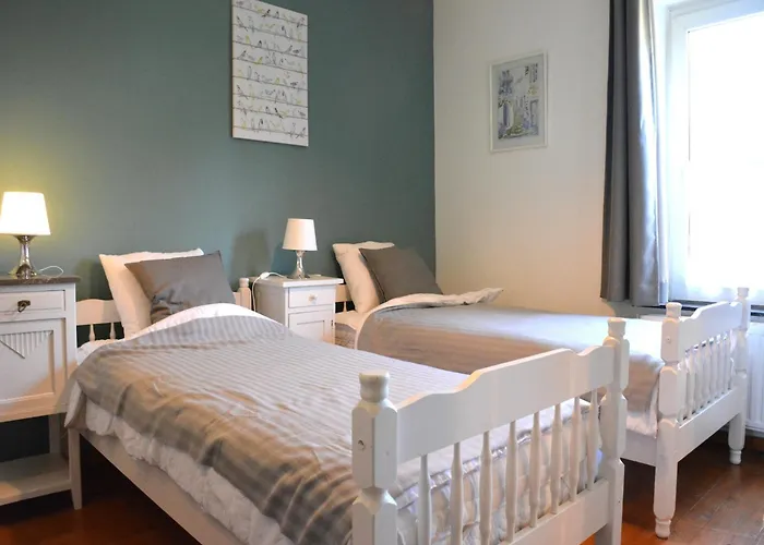 Family Retreat, Forested Anhee Сasa de vacaciones *